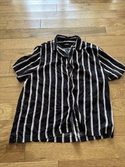 Rayon Camp Shirt Level Ten Gray and Black White Pinstripe Button-Up Size L