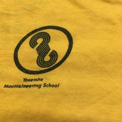 Vintage Yosemite Go Climb A Rock T-Shirt Mens Large Yellow Mountaineering School