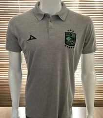 Club leon Polo Shirt, Size L Used🦁