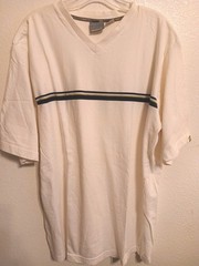 QuikSilver T Shirt Men Beige V Neck XL Short Sleeve