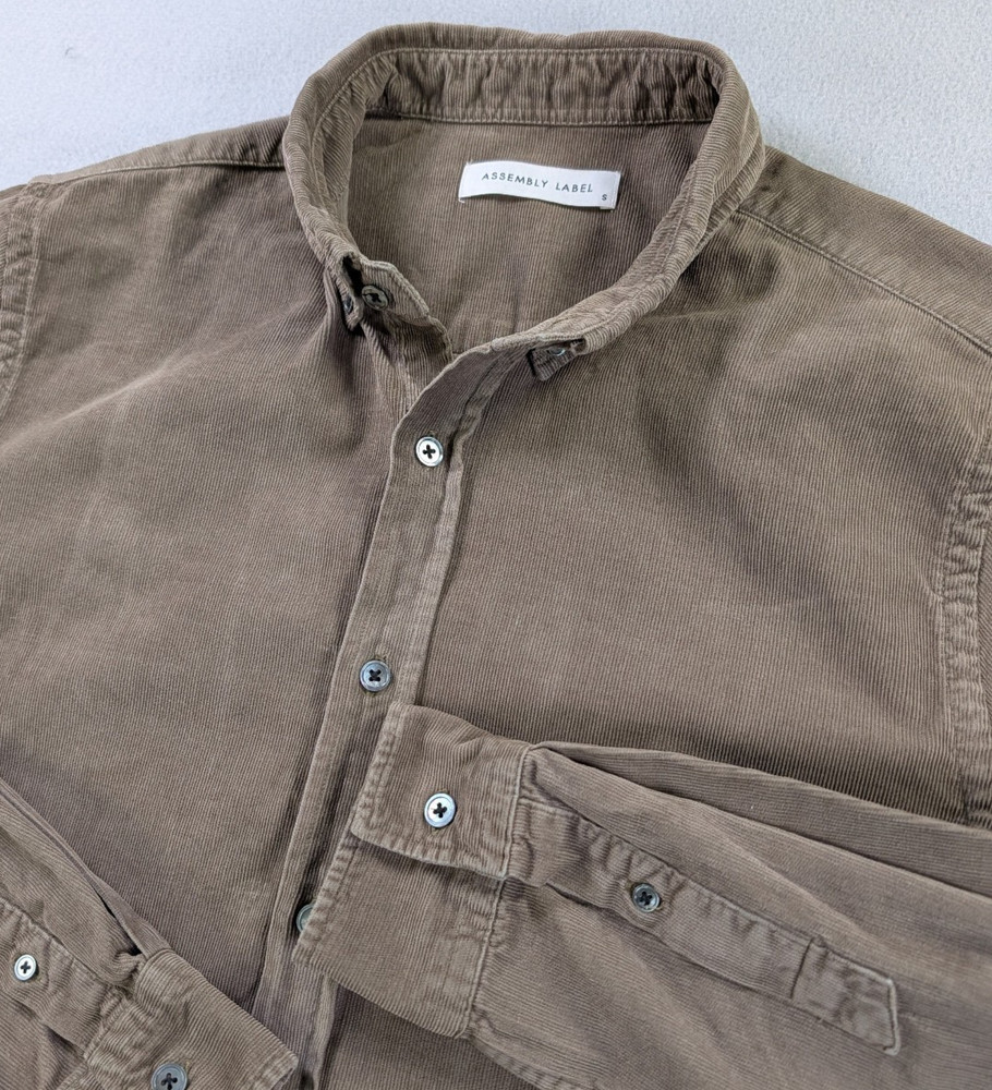 Assembly Label Mens Small Corduroy Button Front Shirt Brown Taupe Long Sleeve