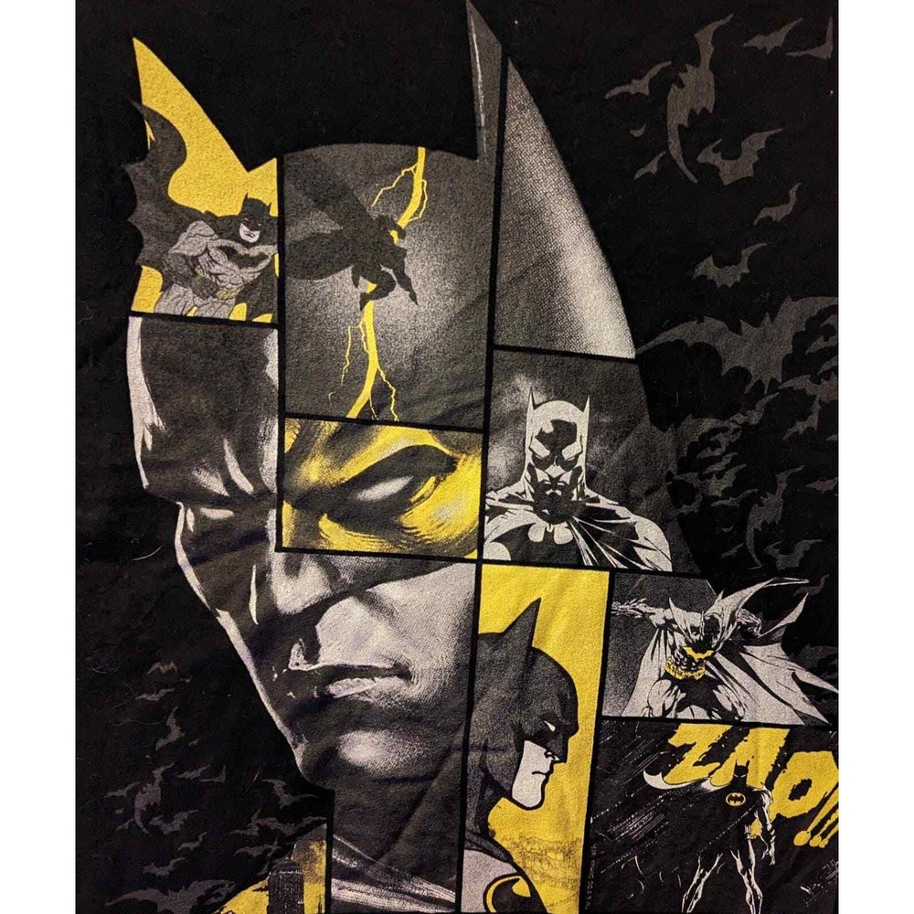 Batman Black Zap T-Shirt Size XL Bat 80th Panels Anniversary Dye Sublimation