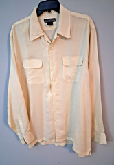 L’HOMME – Pale YELLOW – Long Sleeve 100% SILK Button-Front – Shirt – LARGE