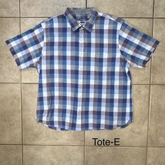 Mens Van Heusen Dress Shirt XL Purple Checkered