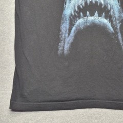 Jaws Movie Graphic T-Shirt Mens L Black Shark Poster Art 100% Cotton Tee