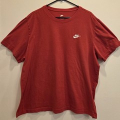 Nike The Nike Tee Men’s XXL Red Embroidered Swoosh Short Sleeve T-Shirt Cotton