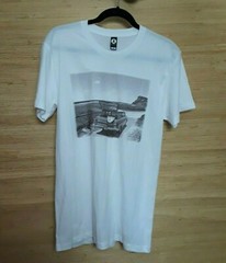 Jett Apparel Surf Board in Classic Car White T Shirt Size Medium NWOT