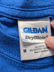 Gildan DryBlend T-Shirt Men’s M Blue Stand Up and Serve Graphic Print