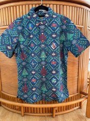 Reyn Spooner Men’s “HAWAIIAN CHRISTMAS 2025” NAVY CLASSIC FIT NWT BUTTON FRONT