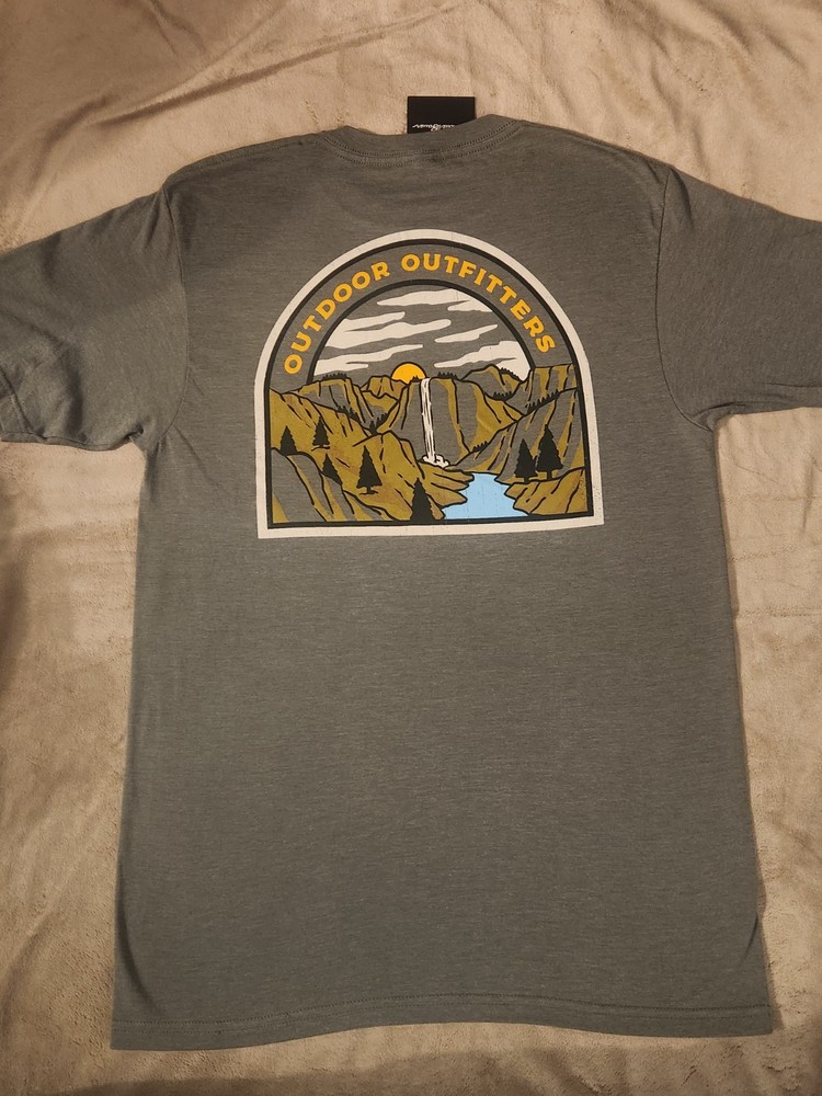 Eddie Bauer grey outdoor outfitters graphic tee Men’s small NEW