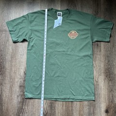 Old Guys Rule T-Shirt Mens Large Oak Cask Oval Green Aged To Perfection L