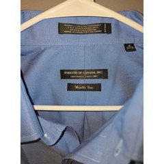 Forsyth of Canada Mens Blue Wrinkle Free Cotton Dress Shirt 18 34/35 Yale Logo