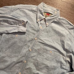 Levis Shirt Mens M Blue Cotton Chambray Denim Vintage Workwear Casual 90s Style