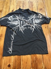 Vintage Tapout Grail black & grey graphic tee #grunge #skater #surf #mma