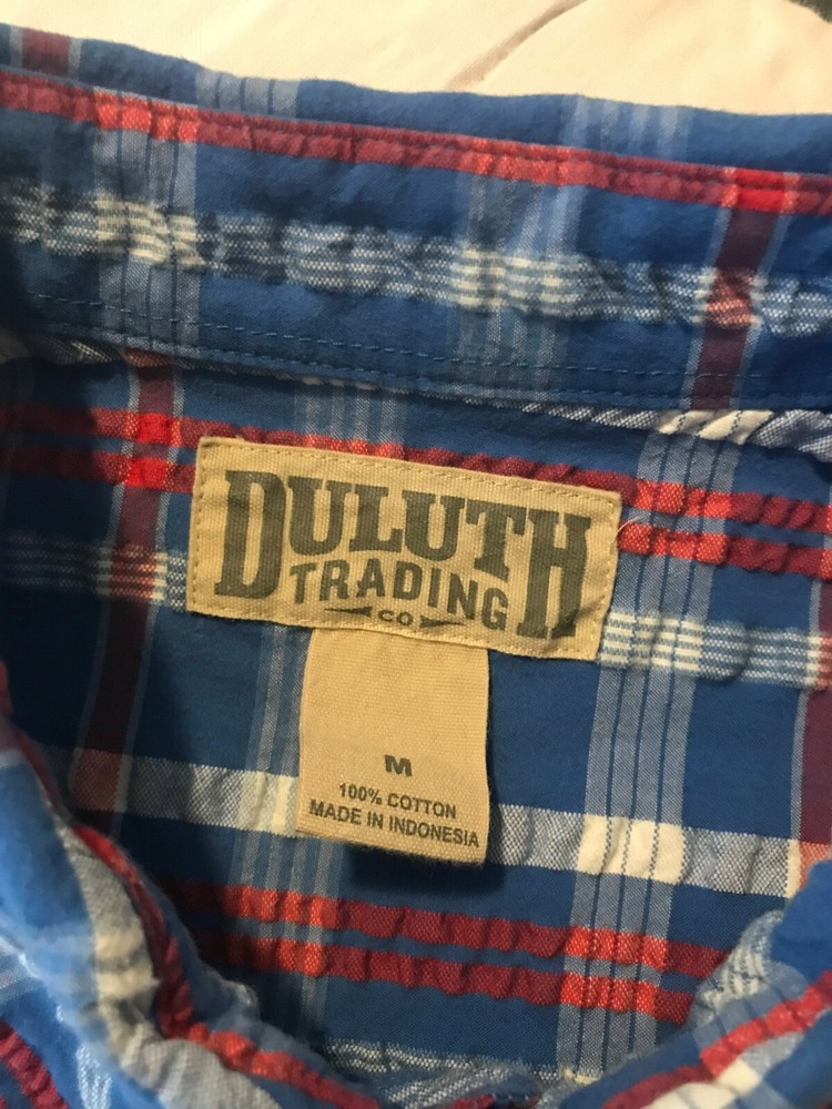 DULUTH TRADING MEN’S SZ MEDIUM SHORT SLEEVE COTTON SEERSUCKER SHIRT W/GUSSETS