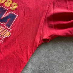 Vintage 1989 NCAA Championship Shirt Size Large Red Wolverines Seton Hall Pirate
