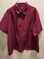 Liz Claiborne Men’s Button Down Shirt Short Sleeve Red -00080