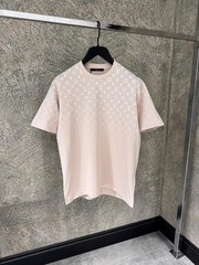 Louis Vuitton Men’s T-Shirt Beige