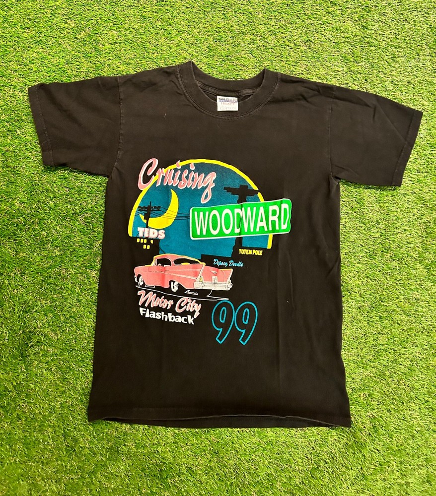 Woodward Dream Cruise 1999 Motor City Flashback Gildan Graphic T Shirt Sz S