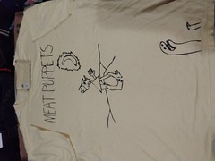 MEAT PUPPETS 1981 IN A CAR SHIRT XL 30X24 HTF RARE TINY HOLE 1 STICH