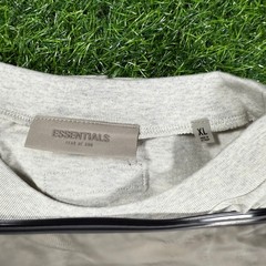 Fear of God Essentials T-Shirt SS22 Light Oatmeal – 100% Authentic (XS-XL)