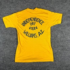 Fine Apparel T-Shirt Mens Small Yellow Independence Day Run Williams AZ Vintage