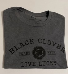 Black Clover Shirt Mens Medium Gray Live Lucky Clover Graphic Tee Tagless