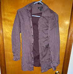 Claiborne Wrinkle Free Men’s Dress Shirt Fitted 14.5 32/33 Stripe Cotton