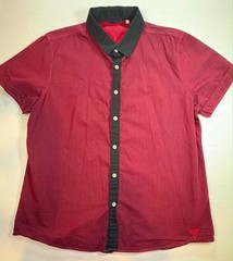 Guess Men’s Short Sleeve Button Down Shirt Burgundy Red Black Collar Size Large