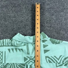 Quiksilver Waterman Shirt Mens Medium Green Tapa Hawaiian Aloha Button Up Tribal