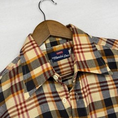 Levis Shirt Men’s Medium Tan Colorful Western Movin on Cowboy White Tab 70s 80s