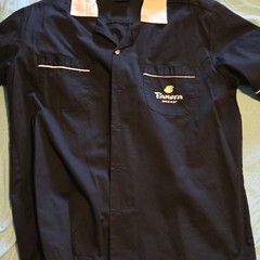 Hilton Men’s L Black Graphic Print Short Sleeve Button-Up Shirt, Point Collar