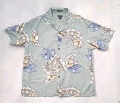 St Johns Bay Washable Silk Mens Large Button Down Casual Shirt Resortwear Travel
