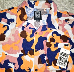 NEW by VANS, MENS SIZE XL, HAWAIIAN TYRIS WINTER BUTTON-DOWN SHIRT, MSRP $55.00!