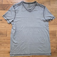 Rock & Republic V-Neck Short Sleeve Gray Cotton T-Shirt Men’s XL