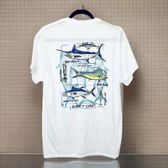 NWT Ocean Coast White Fish Graphic Short Sleeve Shirt – Men’s Small
