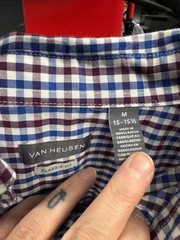 Van Heusen Men’s Classic Fit Long Sleeve Button-Down Shirt, Blue and Burgundy Gi