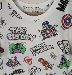 Marvel Avengers White All over Print AOP Tee T-Shirt Size XL NWT Multi