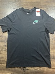 Nike Sportswear NSW Nike Air Men’s Black T-Shirt Sz Large DZ2833-010 $35 NWT