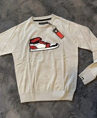 Mostly Heard Rarely Seem Sneaker Sweater Heather Gray Size Large NWT