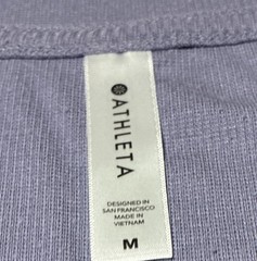 Athleta Cloudlight Stratus Tee Medium M Purple Muscle Tank Curved Hem SP21