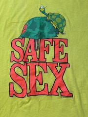 Vintage Safe Sex Shirt Abstinence Condoms Aids Single Stitch USA 1988 Mens Large