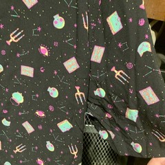 Disney Our Universe Hocus Pocus Graphic Print Button-Up Shirt Black Large