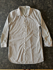 Design by Italy – Women’s White/Black Striped Cotton Dress Shirt Classic Fit M