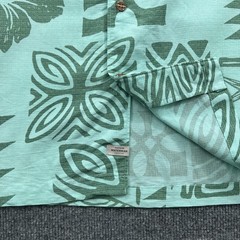 Quiksilver Waterman Shirt Mens Medium Green Tapa Hawaiian Aloha Button Up Tribal