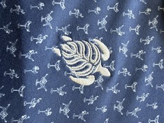 Johnnie-O Featherweight – Men’s Medium – Club logo