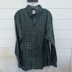 Brooks Brothers Dress Shirt Men’s size large, Long Sleeve