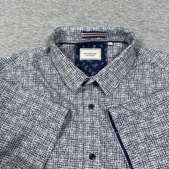 7 Diamonds 4 Way Stretch Shirt Mens Large Short Sleeve Button Up Performance