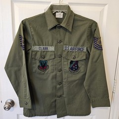 Vintage Vietnam Era U.S. Air Force OG-107 Utility Shirt Militaria