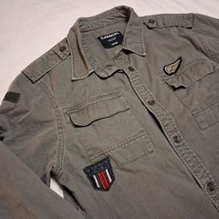 Carbon Military Army Green Button Up Long Sleeve Shirt With Patches Men’s Large
